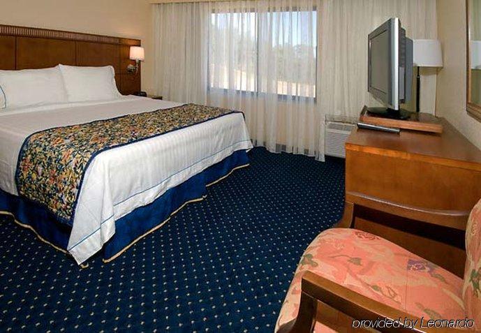 Courtyard By Marriott Birmingham Trussville Zimmer foto
